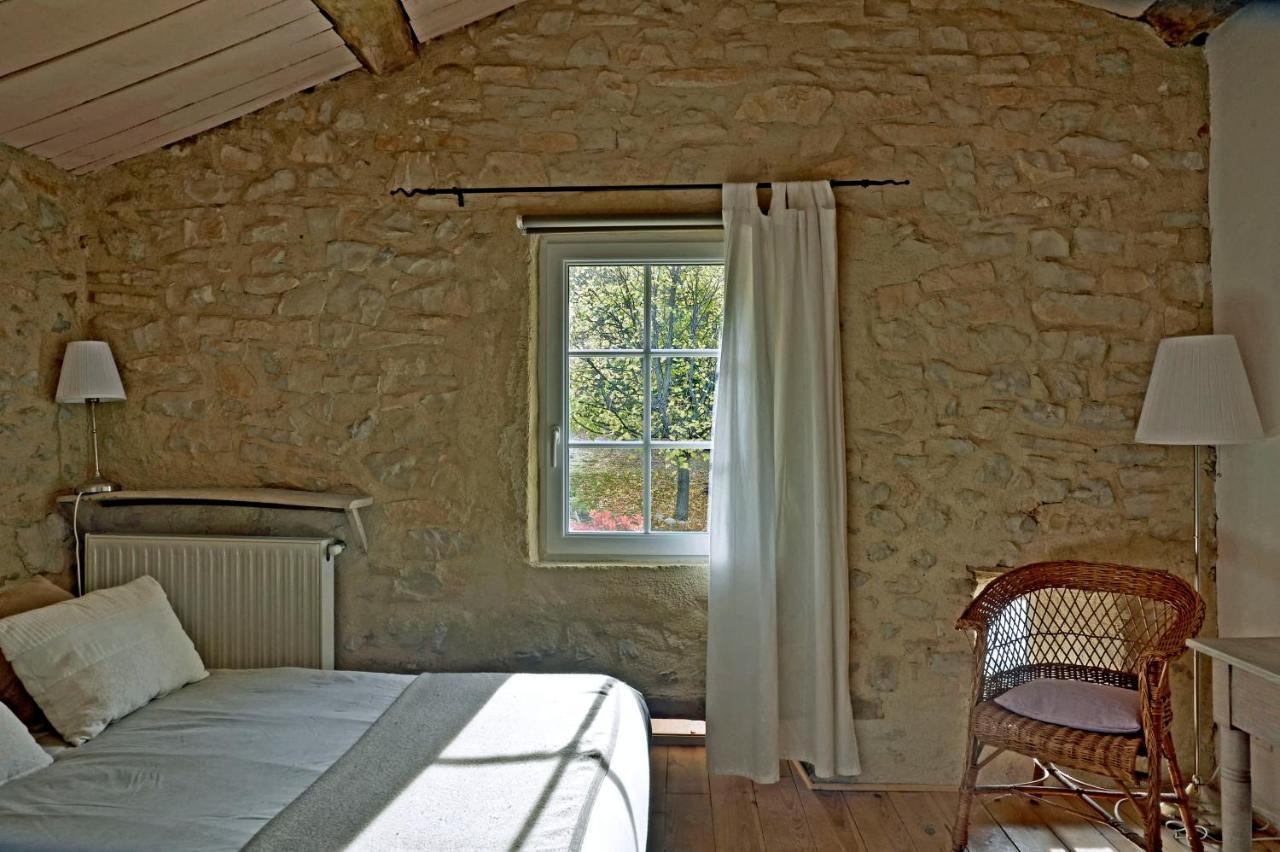 Malia - Chambres D'Hotes & Gite Barret-de-Lioure Exteriör bild
